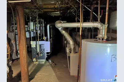 450 Franklin Avenue, Hartford, CT 06114 - Photo 17