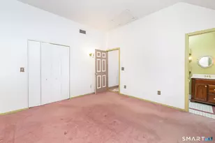 10 Pepperidge Ct, Simsbury, CT 06070 - Photo 19