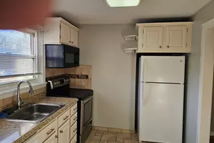 494 Oak Ave, Cheshire, CT 06410 - Photo 3