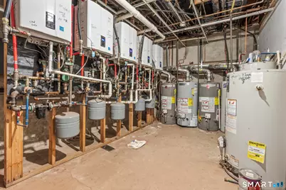 380 Arch Street, New Britain, CT 06051 - Photo 17