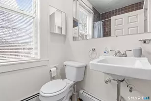 380 Arch St, New Britain, CT 06051 - Photo 11