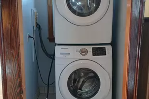 652 High St, Middletown, CT 06457 - Photo 3