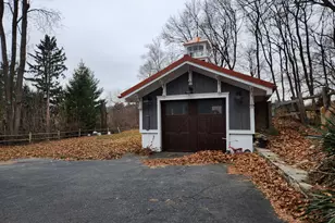 10 Washington Ave, Danbury, CT 06810 - Photo 17