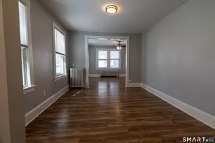 90 School St, New London, CT 06320 - Photo 7