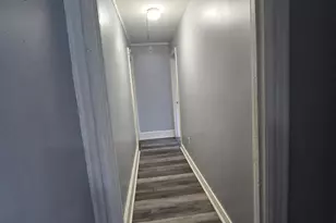 66 Edgewood St, Hartford, CT 06112 - Photo 17