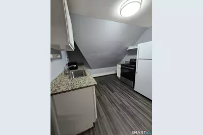 66 Edgewood Street, Hartford, CT 06112 - Photo 21