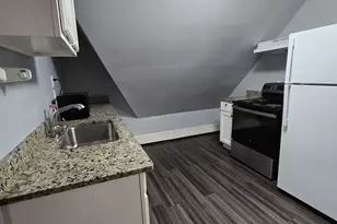 66 Edgewood St, Hartford, CT 06112 - Photo 21