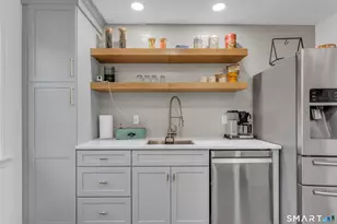 1 Beamon Meadow Pl, Old Saybrook, CT 06475 - Photo 11