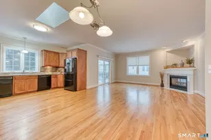 31 Riverview Dr, South Windsor, CT 06074 - Photo 3