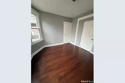 327 Newhall Street, New Haven, CT 06511 - Photo 17