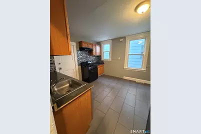 327 Newhall Street, New Haven, CT 06511 - Photo 5