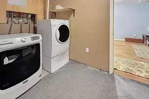 14 Bluff Rd, Ledyard, CT 06335 - Photo 35