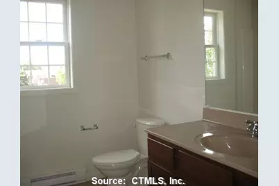 7 New Street #202, Danbury, CT 06810 - Photo 3