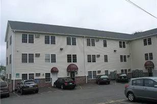 7 New St, Danbury, CT 06810 - Photo 9