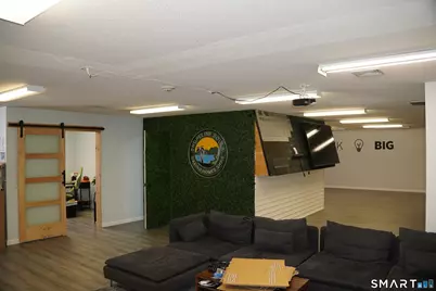 4137 Whitney Avenue #2G, Hamden, CT 06518 - Photo 3