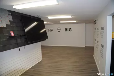 4137 Whitney Avenue #2G, Hamden, CT 06518 - Photo 5