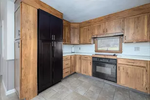 39 Baron Ln, Torrington, CT 06790 - Photo 9