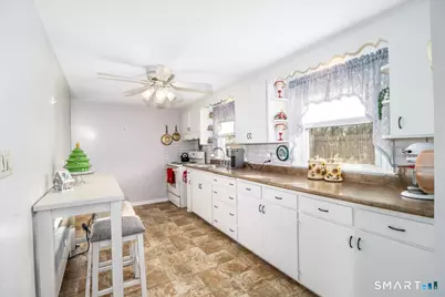 39 Cedar Lane, Cheshire, CT 06410 - Photo 3