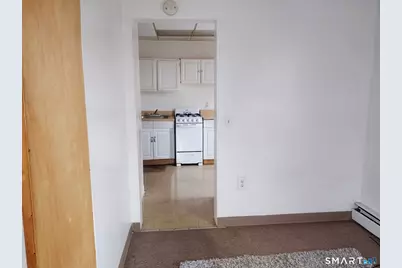 807 East Main Street, Waterbury, CT 06705 - Photo 15