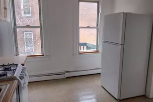 807 E Main St, Waterbury, CT 06705 - Photo 11