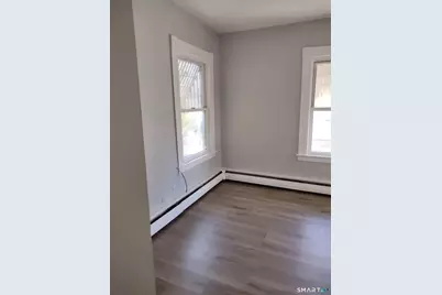 807 East Main Street, Waterbury, CT 06705 - Photo 5
