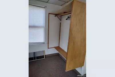 807 East Main Street, Waterbury, CT 06705 - Photo 9