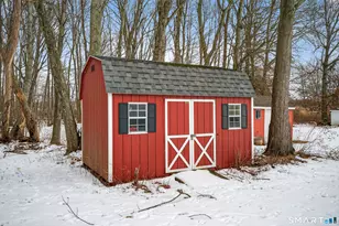 40 Quincy Ln, Newington, CT 06111 - Photo 23