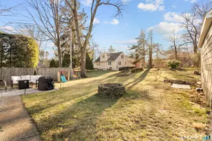 129 Grumman Ave, Norwalk, CT 06851 - Photo 33