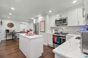 129 Grumman Ave, Norwalk, CT 06851 - Photo 11