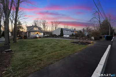 129 Grumman Avenue, Norwalk, CT 06851 - Photo 39