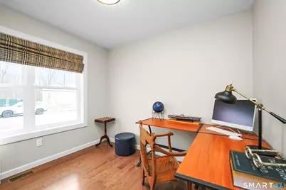 42 Chapman Chase #42, Windsor Locks, CT 06096 - Photo 9