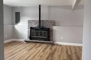 131 Pocono Rd, Brookfield, CT 06804 - Photo 15