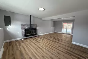 131 Pocono Rd, Brookfield, CT 06804 - Photo 7