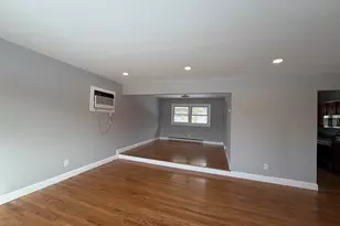 131 Pocono Rd, Brookfield, CT 06804 - Photo 5