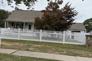 1414 Huntington Rd, Stratford, CT 06614 - Photo 1