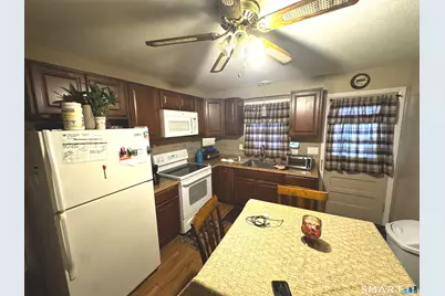 118 Fairmount Street, Waterbury, CT 06706 - Photo 21