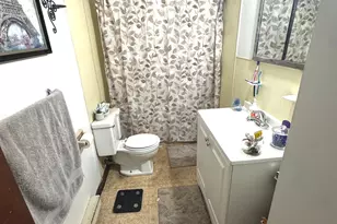 118 Fairmount St, Waterbury, CT 06706 - Photo 35