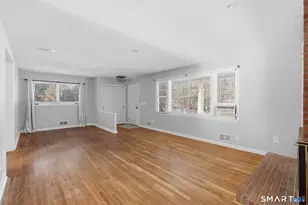 95 Moravia Rd, Avon, CT 06001 - Photo 3