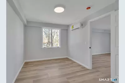 192 Hartford Road #E, Manchester, CT 06040 - Photo 5