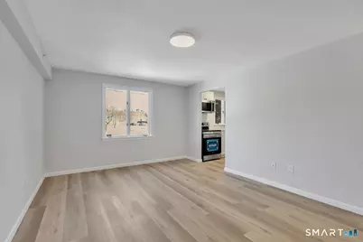 192 Hartford Road #E, Manchester, CT 06040 - Photo 3