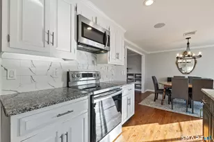 70 Cawley St, Bristol, CT 06010 - Photo 9