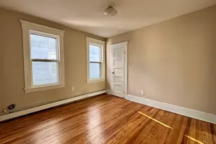 182 Sheridan St, Bridgeport, CT 06610 - Photo 9