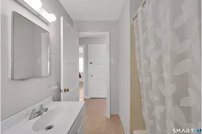 110 Goodwin Street, East Hartford, CT 06108 - Photo 17