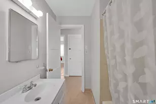 110 Goodwin St, East Hartford, CT 06108 - Photo 17