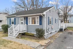 24 Yates St, West Haven, CT 06516 - Photo 27