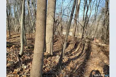 292 Deerfield Drive, Hamden, CT 06518 - Photo 9