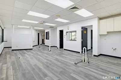 3 Northwestern Drive, Bloomfield, CT 06002 - Photo 17