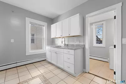 12 Orange Street, Hartford, CT 06106 - Photo 13