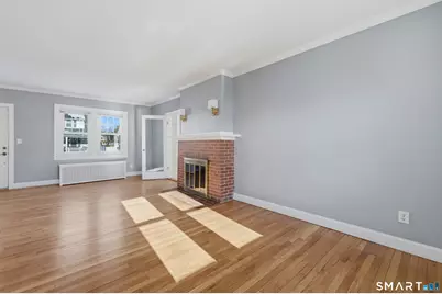 15 Eastview Street, Hartford, CT 06114 - Photo 5