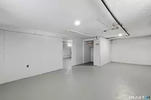 15 Eastview St, Hartford, CT 06114 - Photo 25